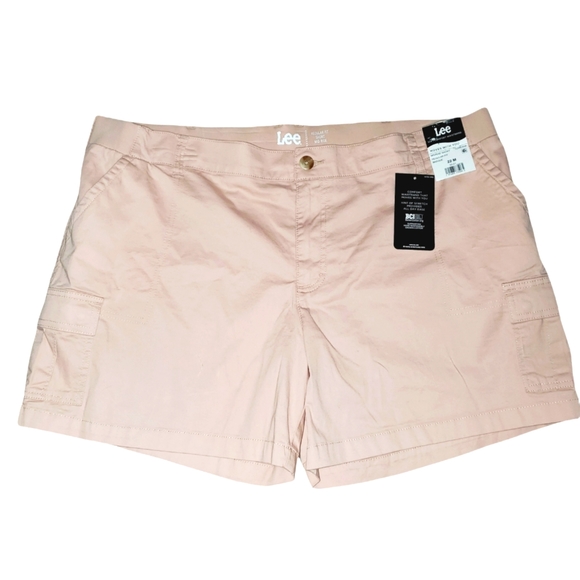Lee NWT Women's Regular Fit Comfort Waistband 5" Cargo Short 569 - Picture 9 of 10